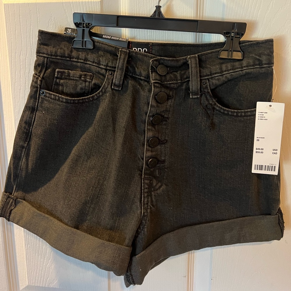 NEW BDG Mom High-Rise shorts from Urban Outfitters